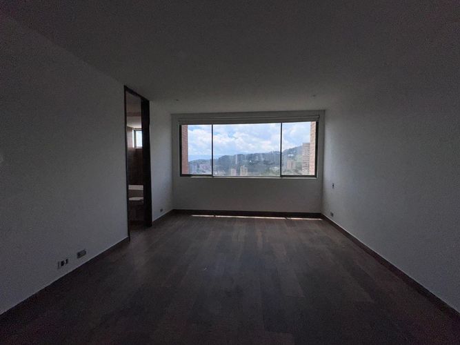 Apartamento de 3 alcobas en venta en El Poblado, Medellín, 220 m² · foto 16 de 20