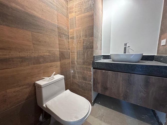 Apartamento de 3 alcobas en venta en El Poblado, Medellín, 220 m² · foto 18 de 20