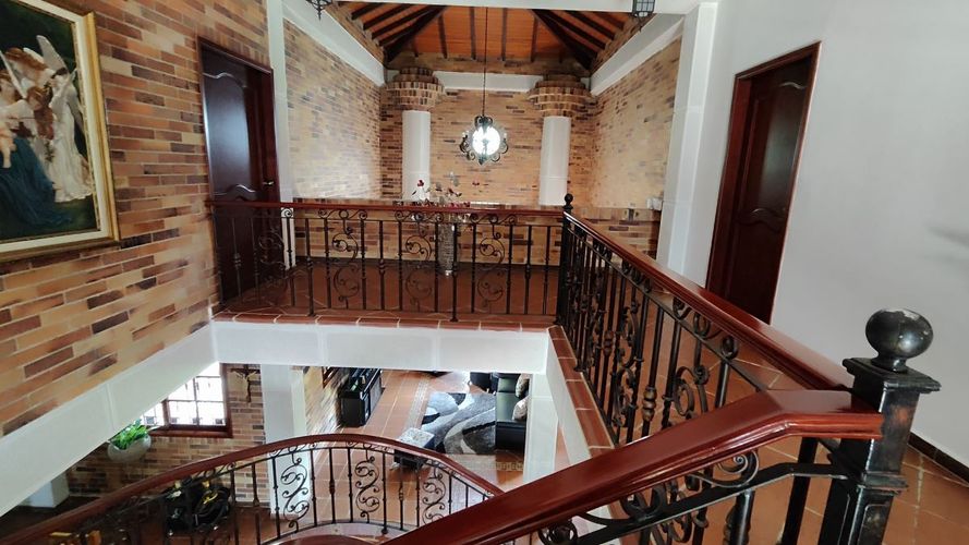 Casa de 6 alcobas en venta en Guatiguara, Piedecuesta, 550 m² · foto 13 de 24