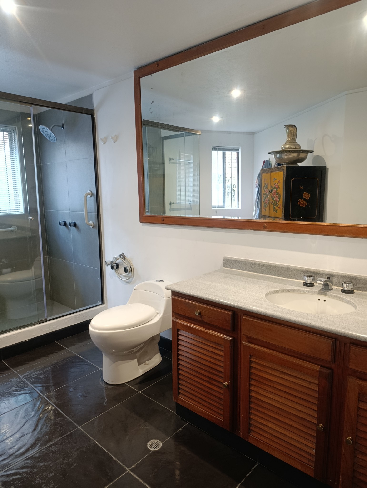 Apartamento en venta en Los Rosales, Bogotá · foto 5 de 24