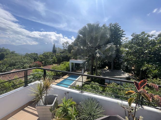 Casa de 5 alcobas en venta en Ruitoque, Floridablanca, 1000 m² · foto 13 de 20