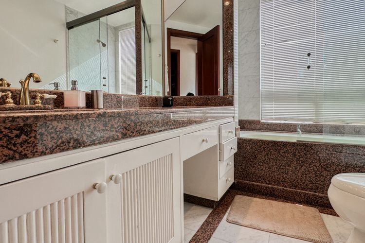 Apartamento de 5 alcobas en venta en El Nogal, Bogotá, 780 m² · foto 21 de 24