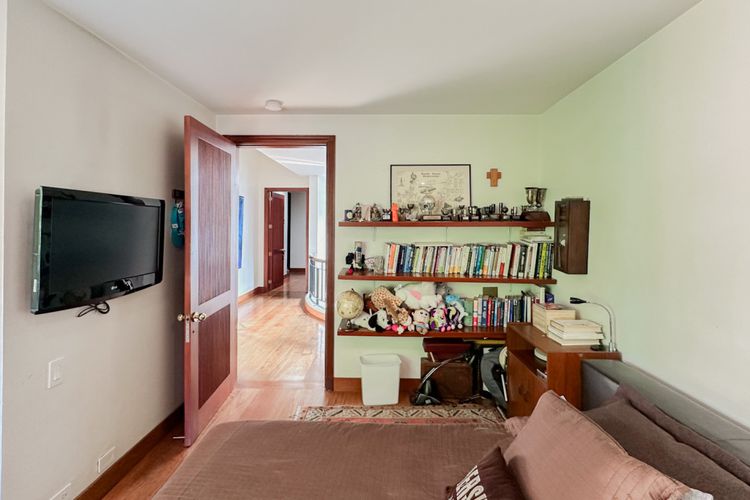 Apartamento de 5 alcobas en venta en El Nogal, Bogotá, 780 m² · foto 24 de 24