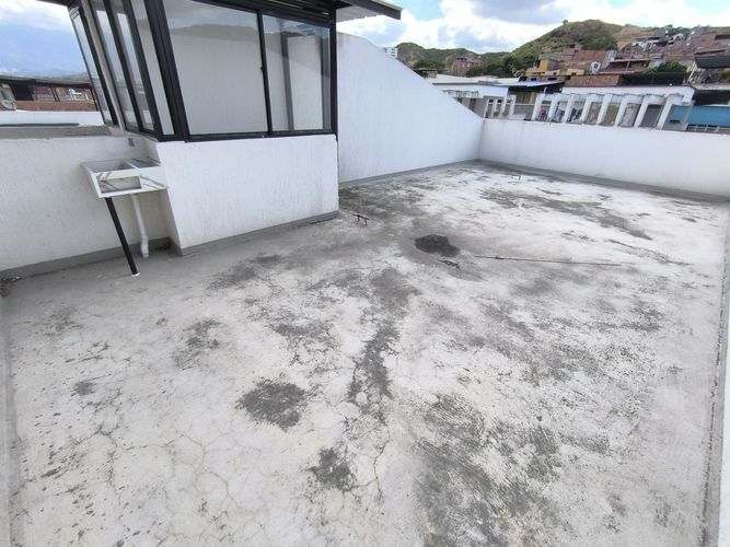 Apartamento de 2 alcobas en venta en Ciudadela Villamil, Girón, 43 m² · foto 10 de 14