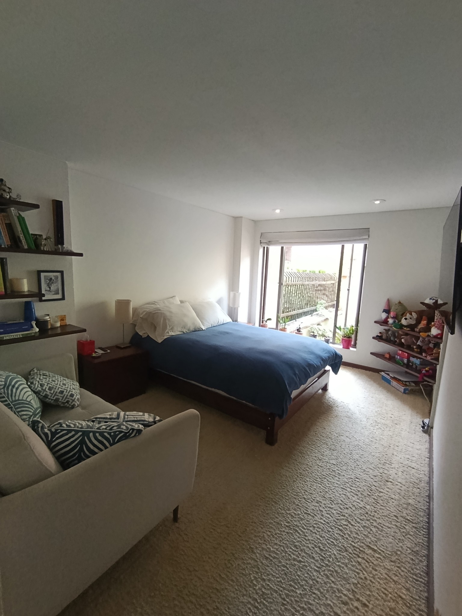 Apartamento en venta en Los Rosales, Bogotá · foto 3 de 24