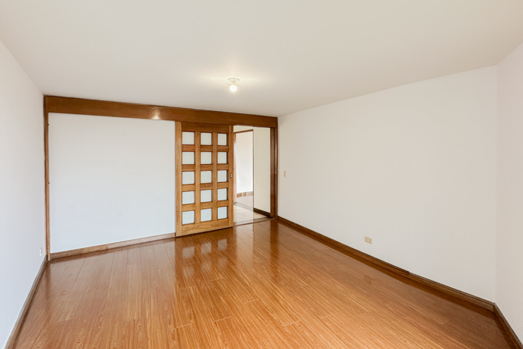 Apartamento en venta en Los Rosales, Bogotá · foto 6 de 20