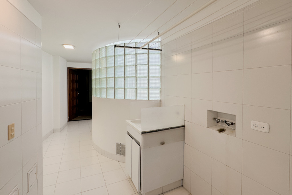 Apartamento en venta en Los Rosales, Bogotá · foto 9 de 20