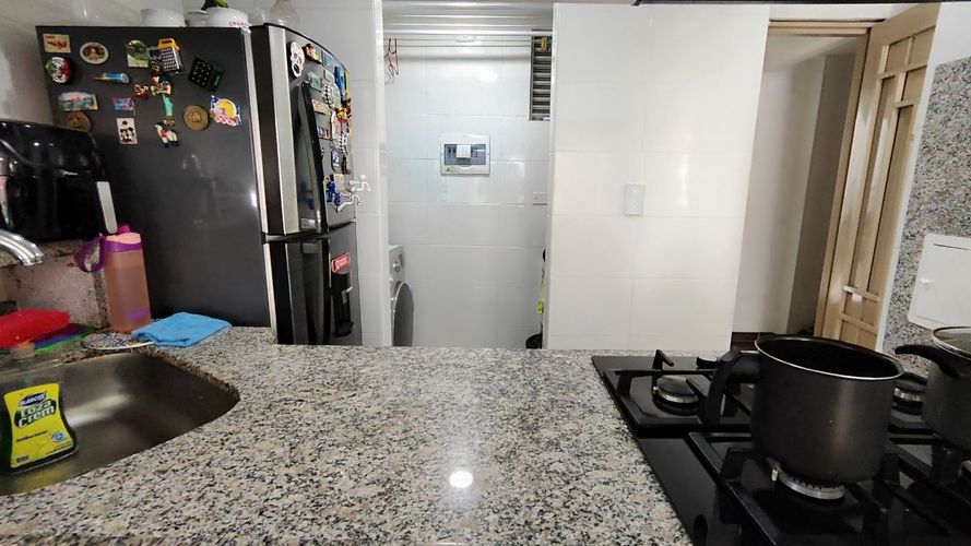 Apartamento de 2 alcobas en venta en Centro, Bucaramanga, 60 m² · foto 7 de 15