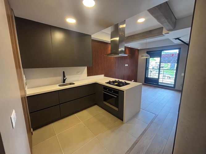 Apartaestudio en venta en La Candelaria, Bogotá, 40 m² · foto 2 de 19