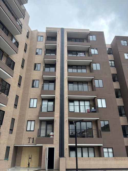Apartaestudio en venta en La Candelaria, Bogotá, 40 m² · foto 14 de 19
