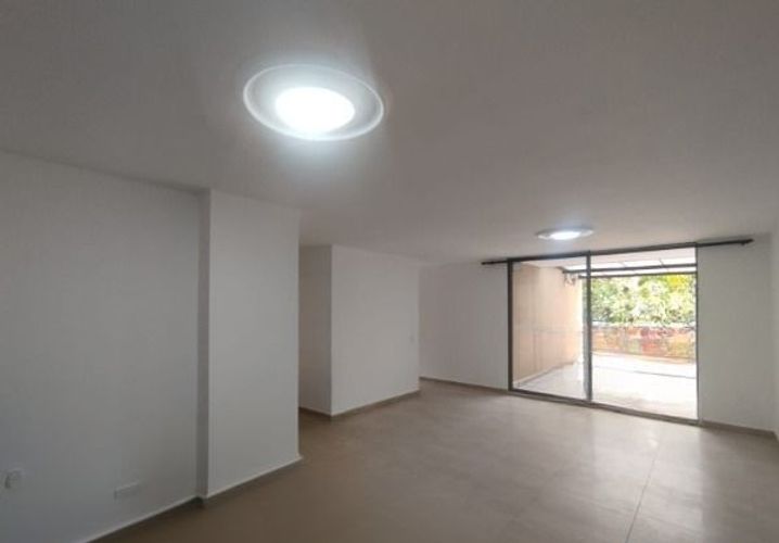 Apartamento de 3 alcobas en arriendo en Otraparte, Envigado, 98 m² · foto 3 de 20