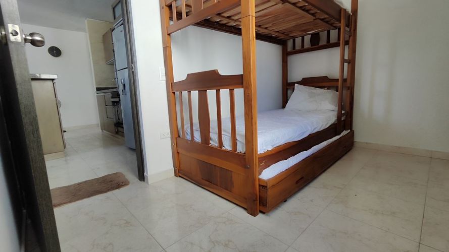 Apartamento de 3 alcobas en venta en Hacienda La Meseta, Girón, 69 m² · foto 10 de 21