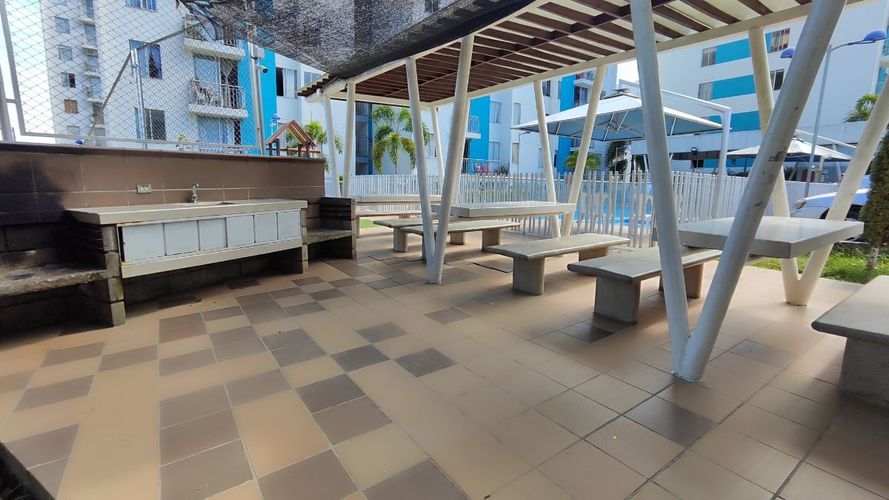 Apartamento de 3 alcobas en venta en Hacienda La Meseta, Girón, 69 m² · foto 16 de 21