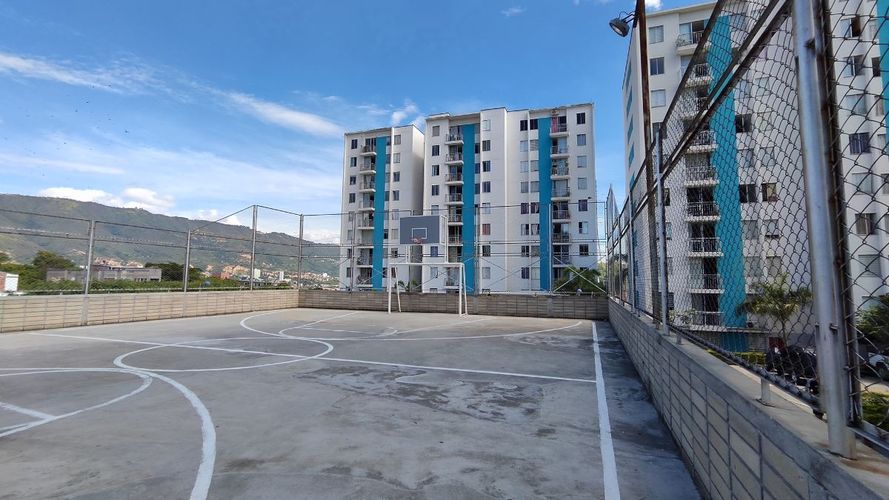 Apartamento de 3 alcobas en venta en Hacienda La Meseta, Girón, 69 m² · foto 18 de 21
