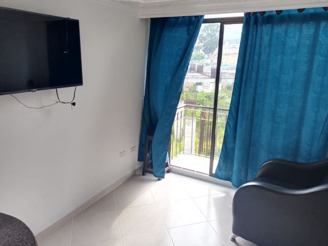 Apartamento de 4 alcobas en venta en Cañaveral, Floridablanca, 140 m² · foto 4 de 17