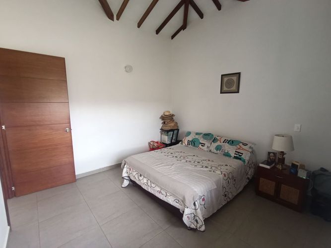 Casa de 6 alcobas en venta en Mesa De Los Santos, Piedecuesta, 439 m² · foto 8 de 24