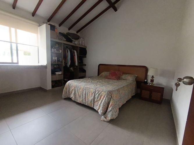 Casa de 6 alcobas en venta en Mesa De Los Santos, Piedecuesta, 439 m² · foto 9 de 24
