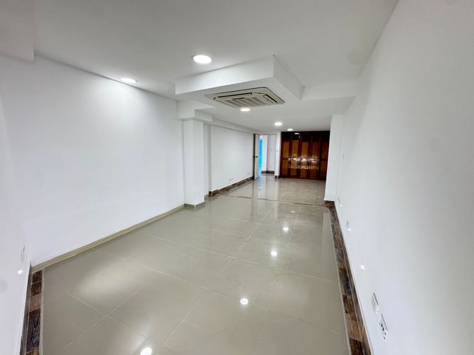 Local en arriendo en Pinares, Pereira, 450 m² · foto 5 de 13