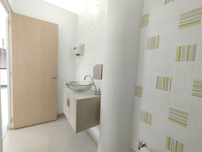 Local en arriendo en Las Vegas, Envigado, 40 m² · foto 10 de 12