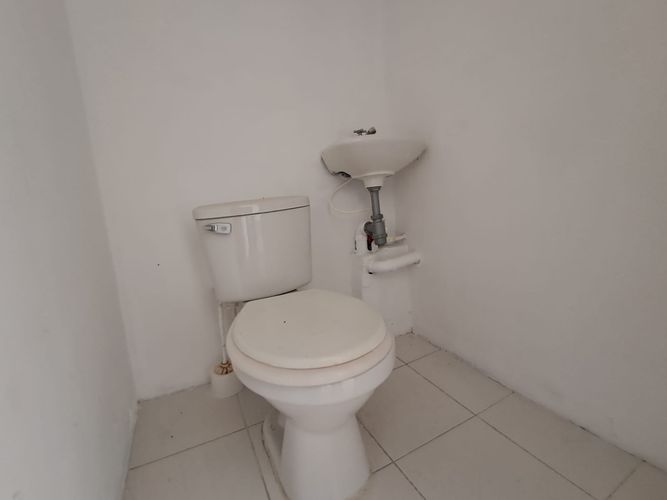 Local en arriendo en Los Alpes, Pereira, 17 m² · foto 6 de 9