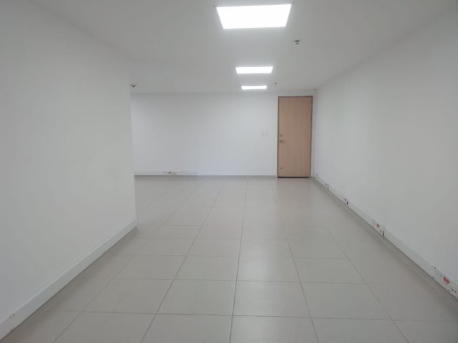 Oficina en venta en Naranjal, Medellín, 75 m² · foto 2 de 16