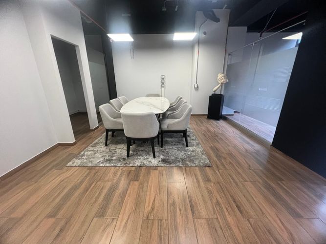 Oficina en arriendo en El Poblado, Medellín, 90 m² · foto 13 de 19