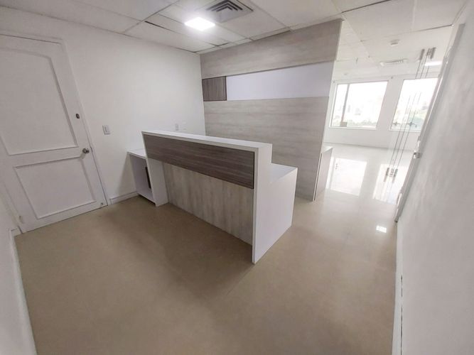 Oficina en arriendo en El Poblado, Medellín, 57 m² · foto 6 de 11