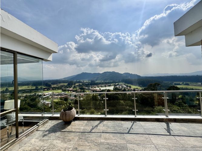 Casa de 4 alcobas en venta en Aposentos, Sopó, 480 m² · foto 13 de 24