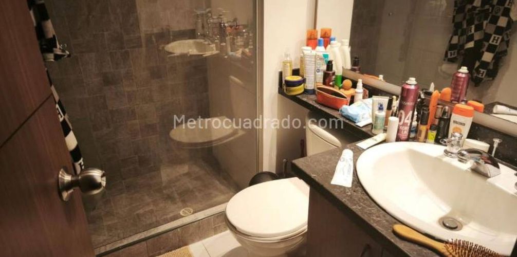 Apartamento de 3 alcobas en venta en Bavaria, Bogotá, 77 m² · foto 15 de 17