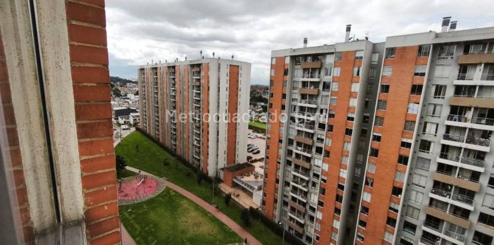 Apartamento de 3 alcobas en venta en Bavaria, Bogotá, 77 m² · foto 17 de 17