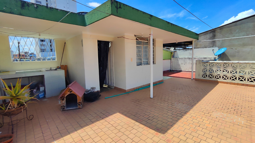 Casa de 11 alcobas en venta en San Alonso, Bucaramanga, 550 m² · foto 12 de 24