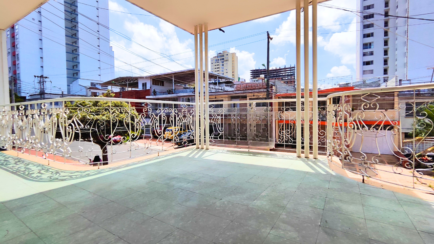 Casa de 11 alcobas en venta en San Alonso, Bucaramanga, 550 m² · foto 19 de 24