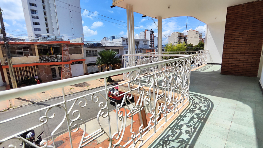 Casa de 11 alcobas en venta en San Alonso, Bucaramanga, 550 m² · foto 21 de 24