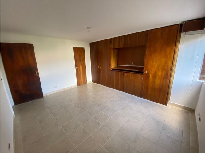Apartamento en venta en Suramericana, Medellín · foto 10 de 23