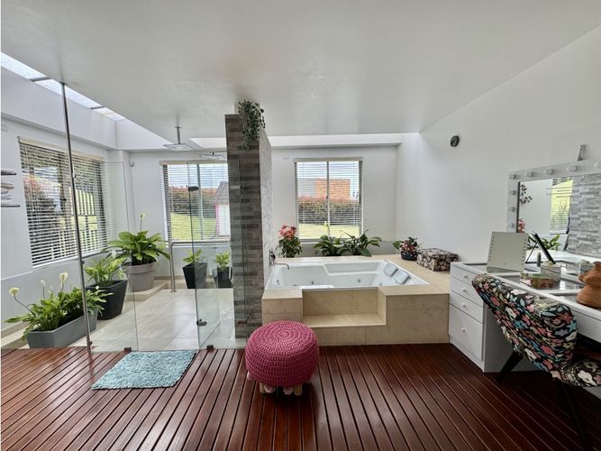 Casa de 3 alcobas en venta en Yerbabuena, Sopó, 450 m² · foto 13 de 24