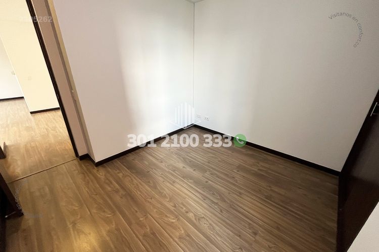 Apartamento de 3 alcobas en arriendo en Loma Del Esmeraldal, Envigado, 80 m² · foto 19 de 24