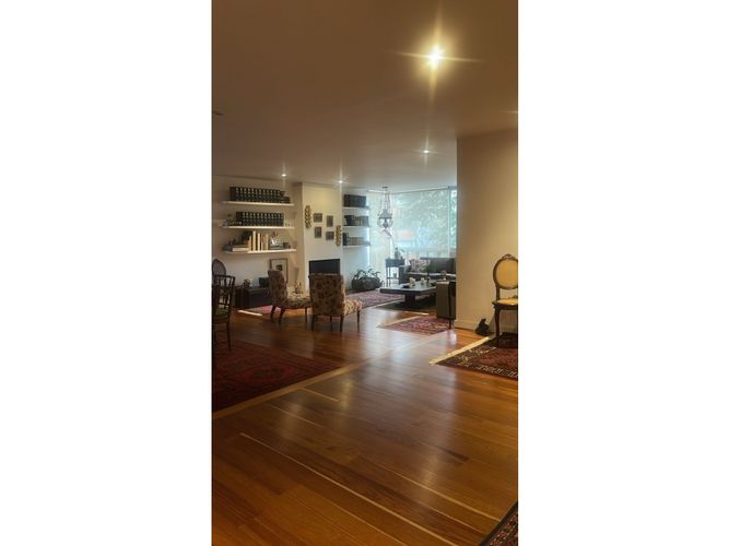 Apartamento de 3 alcobas en venta en El Nogal, Bogotá, 144 m² · foto 3 de 20