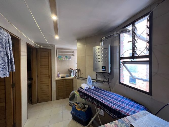 Apartamento de 3 alcobas en venta en La Carolina, Bogotá, 180 m² · foto 12 de 23
