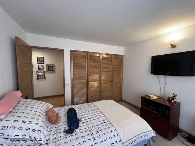 Apartamento de 3 alcobas en venta en La Carolina, Bogotá, 180 m² · foto 14 de 23