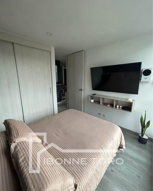 Apartaestudio en venta en Baja Suiza, Manizales, 36 m² · foto 2 de 9