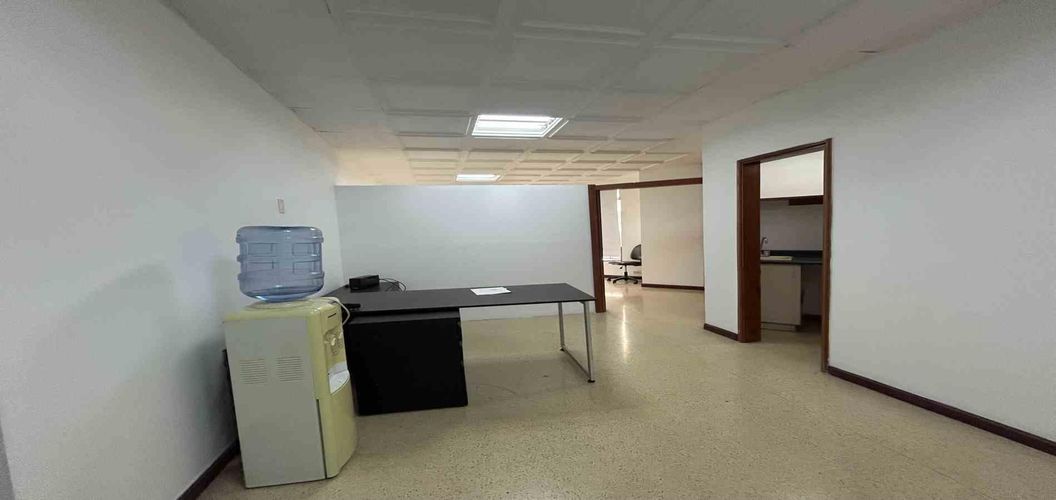 Oficina en arriendo en Sector Plaza De Bolivar, Pereira, 37 m² · foto 4 de 13