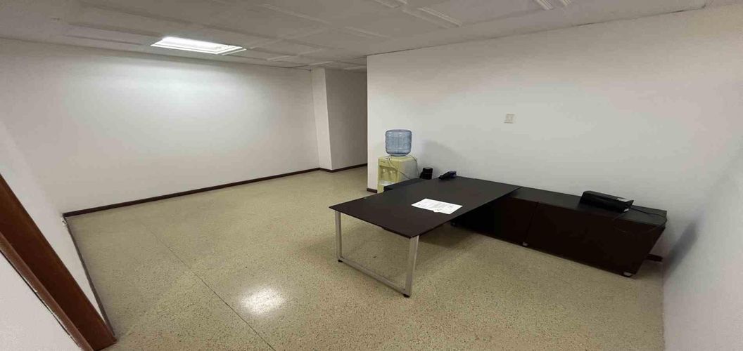 Oficina en arriendo en Sector Plaza De Bolivar, Pereira, 37 m² · foto 5 de 13