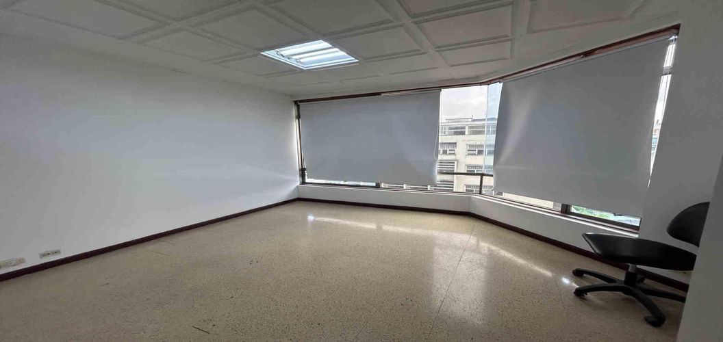 Oficina en arriendo en Sector Plaza De Bolivar, Pereira, 37 m² · foto 6 de 13