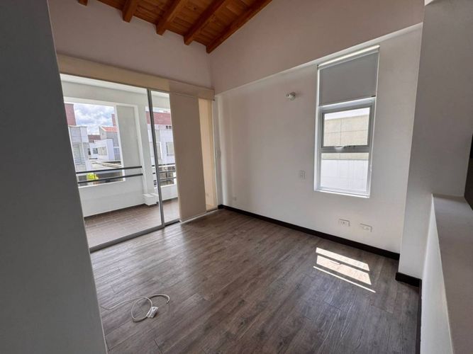 Casa de 4 alcobas en venta en El Porvenir, Rionegro, 220 m² · foto 6 de 24