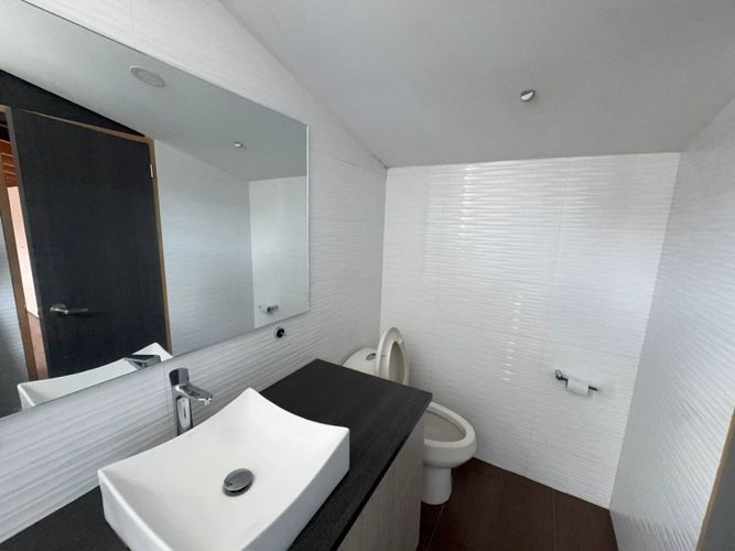 Casa de 4 alcobas en venta en El Porvenir, Rionegro, 220 m² · foto 22 de 24