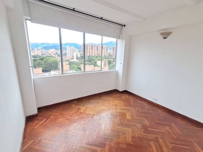 Apartamento de 3 alcobas en arriendo en Calasanz, Medellín, 76 m² · foto 6 de 17