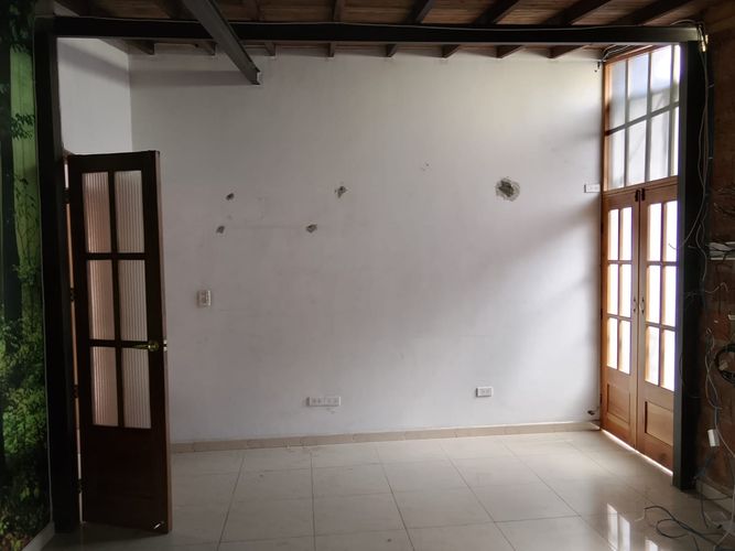 Bodega en arriendo en Belén, Medellín, 350 m² · foto 7 de 24