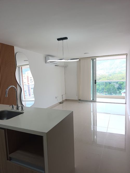Apartamento de 3 alcobas en venta en El Recreo, Floridablanca, 75 m² · foto 3 de 12