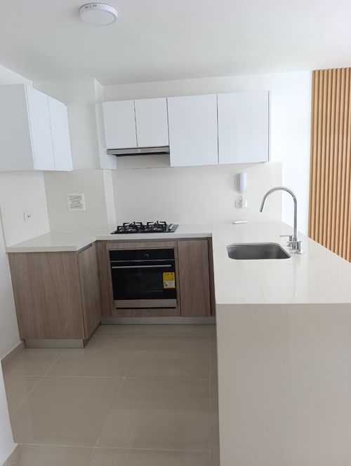 Apartamento de 3 alcobas en venta en El Recreo, Floridablanca, 75 m² · foto 5 de 12
