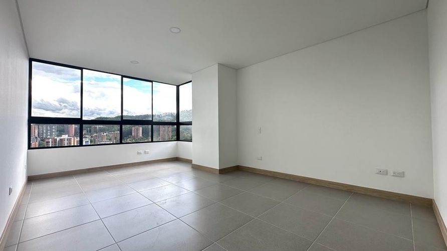 Apartamento de 3 alcobas en arriendo en El Poblado, Medellín, 127 m² · foto 9 de 12